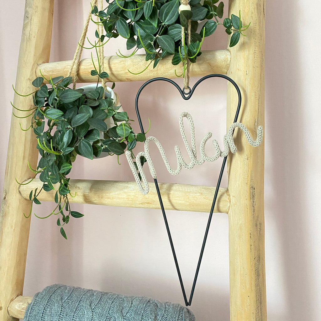 Wandhanger metaal hartje met naam