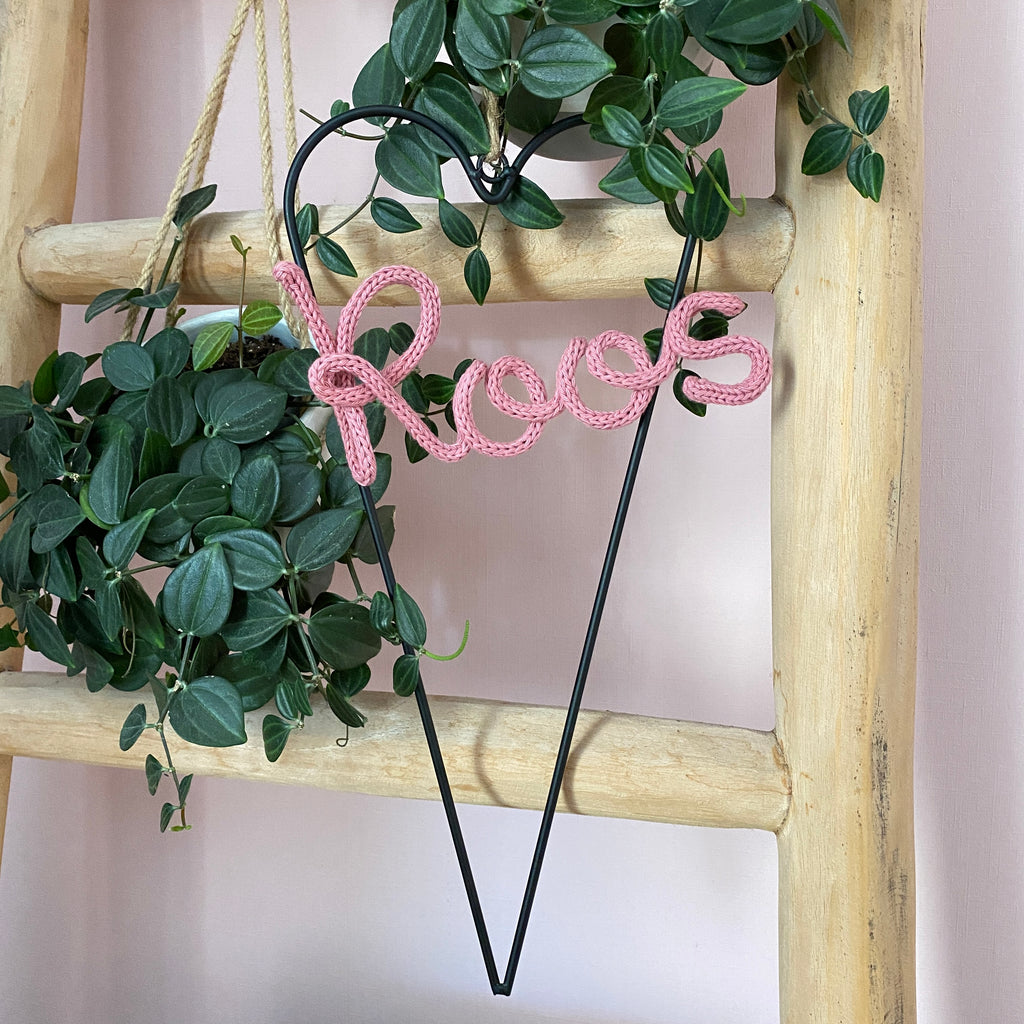 Wandhanger metaal hartje met naam